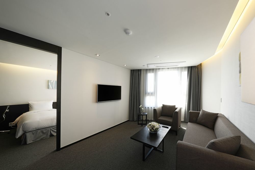 Ramada Encore By Wyndham Seoul Magok Exterior photo